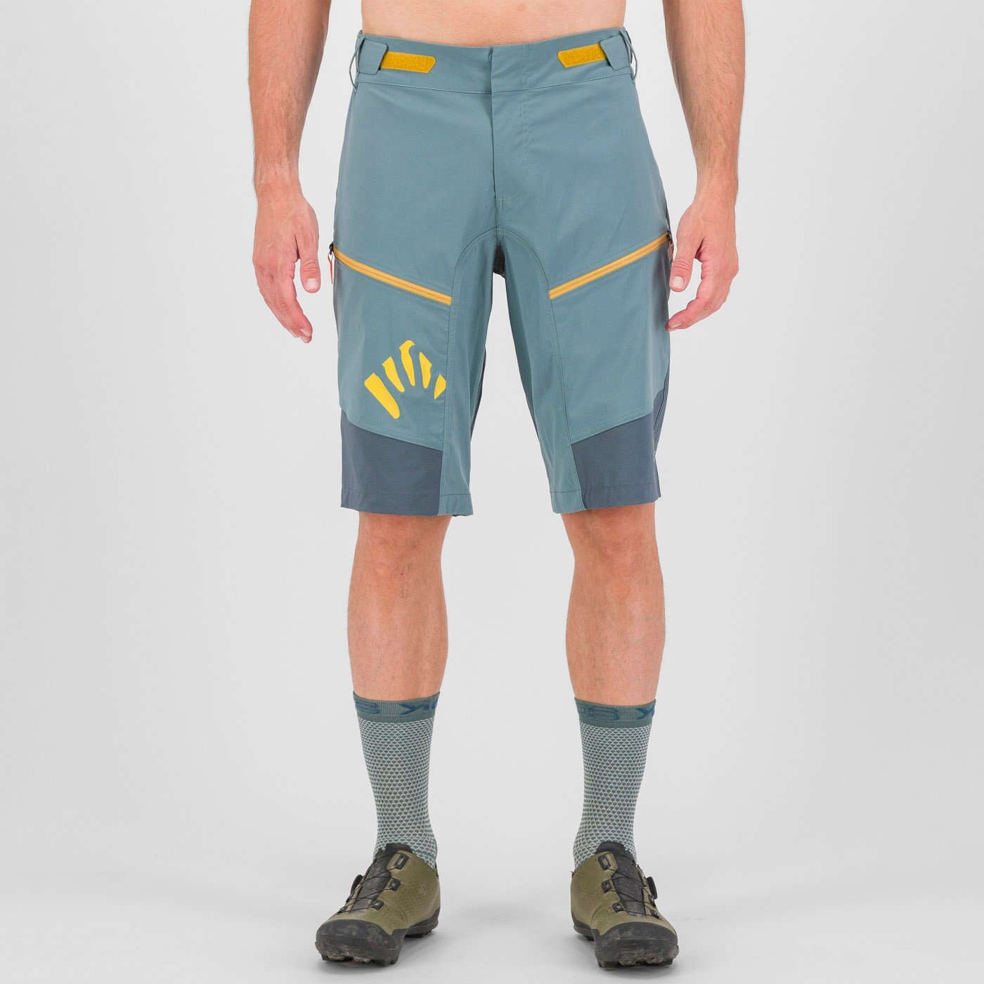 RAPID BAGGY SHORTS RAPID BAGGY SHORTS