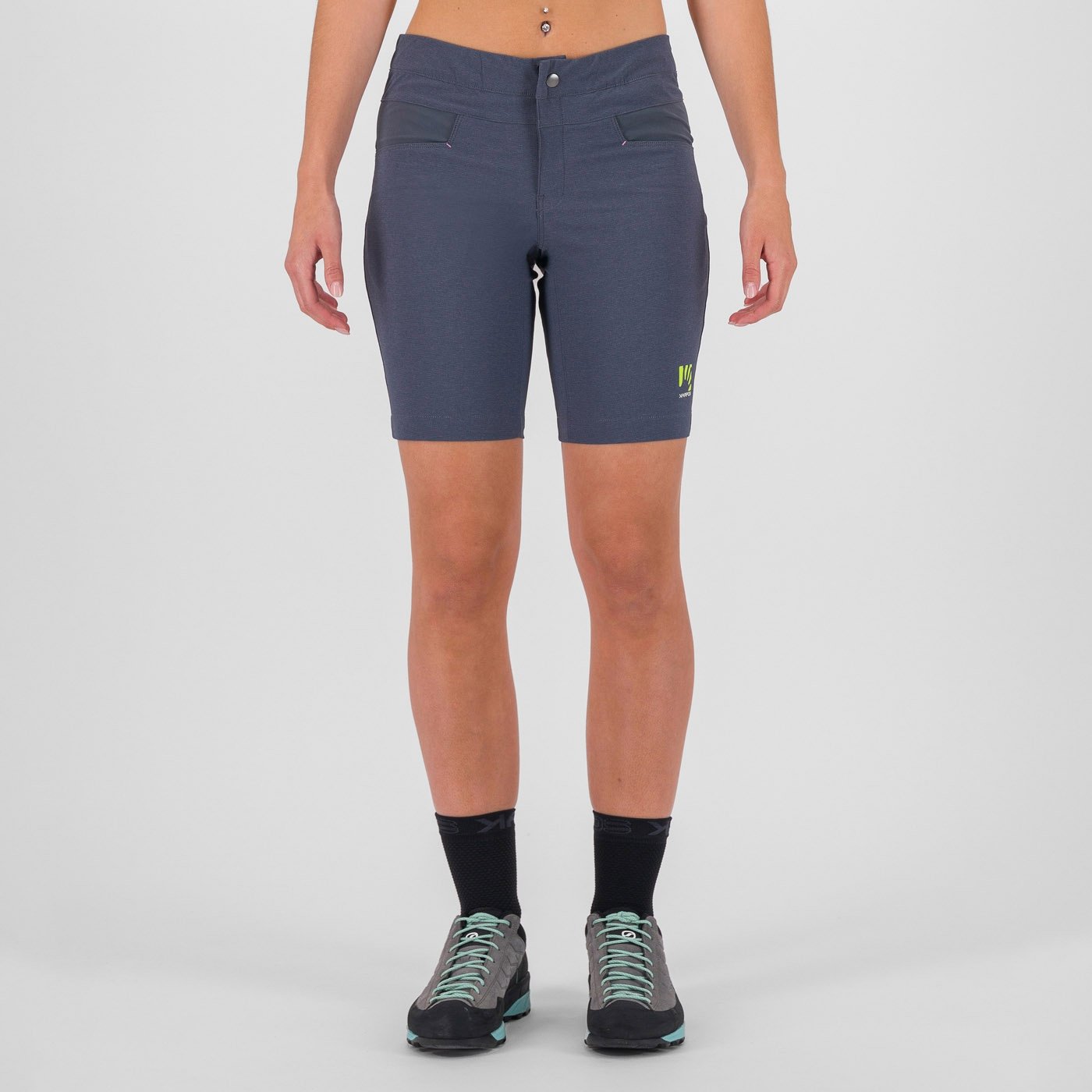 DOLADA W BERMUDA DOLADA W BERMUDA