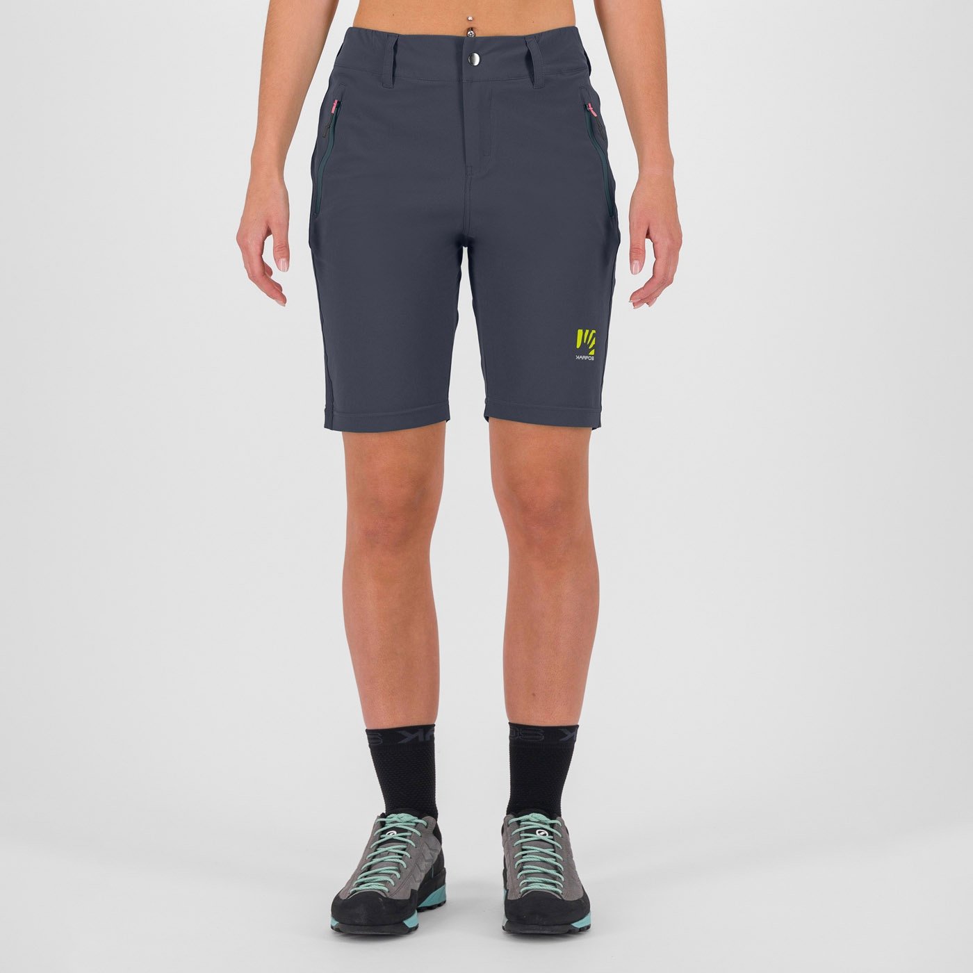 FANTASIA W BERMUDA FANTASIA W BERMUDA