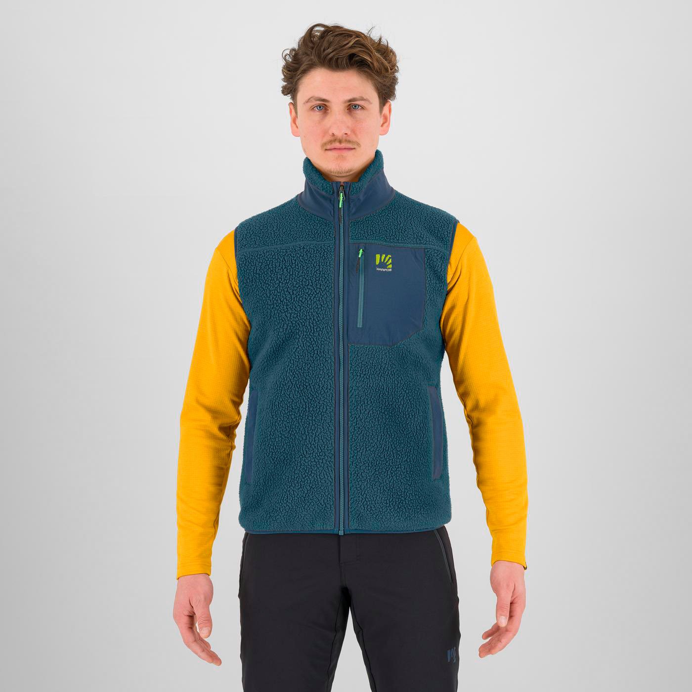 MOIAZZA R. FL VEST