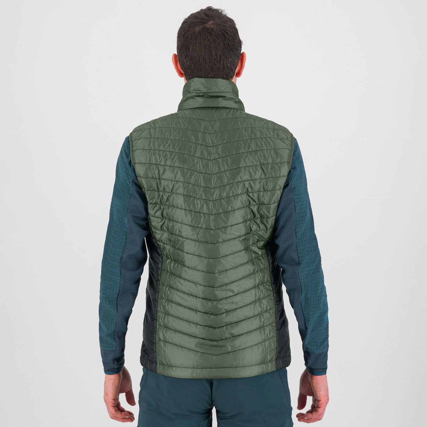 SAS PLAT VEST