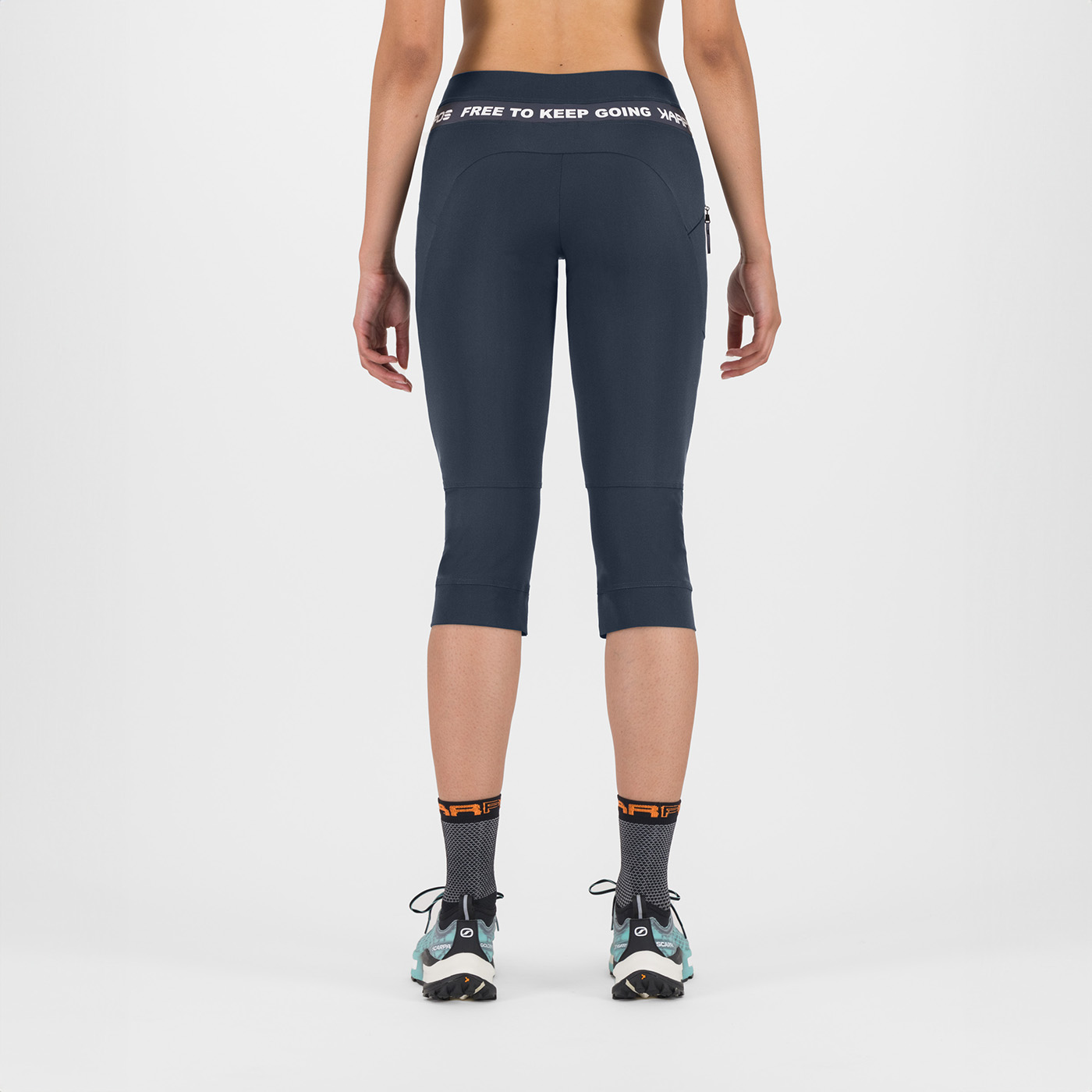 EASYFRIZZ W 3/4 PNT EASYFRIZZ W 3/4 PNT