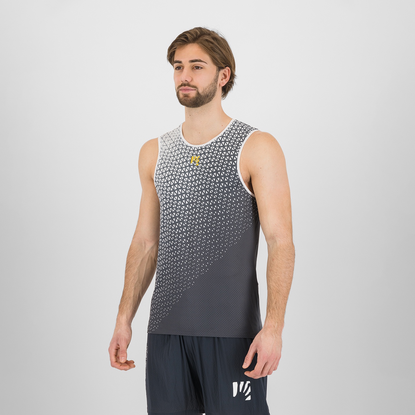 LAV. ULTRA TANK LAV. ULTRA TANK