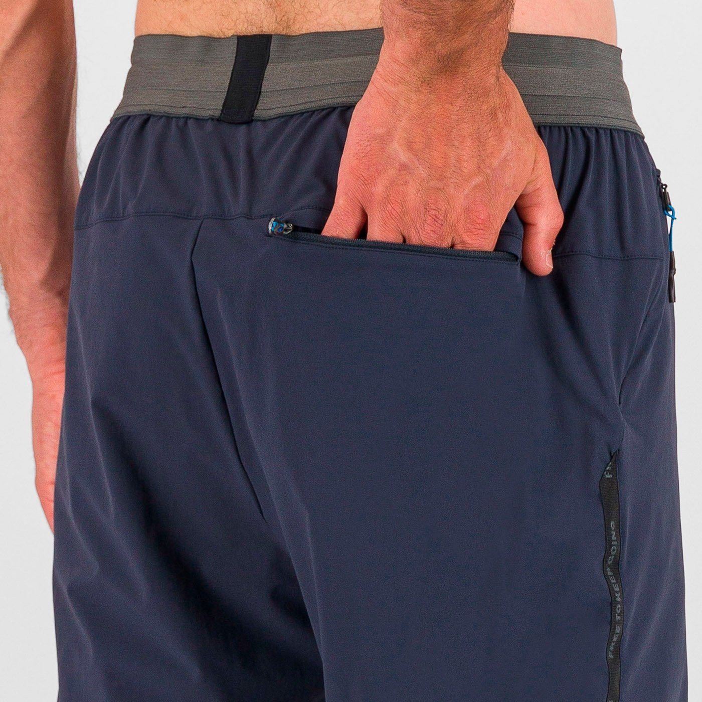 EASY FRIZZ PNT EASY FRIZZ PNT