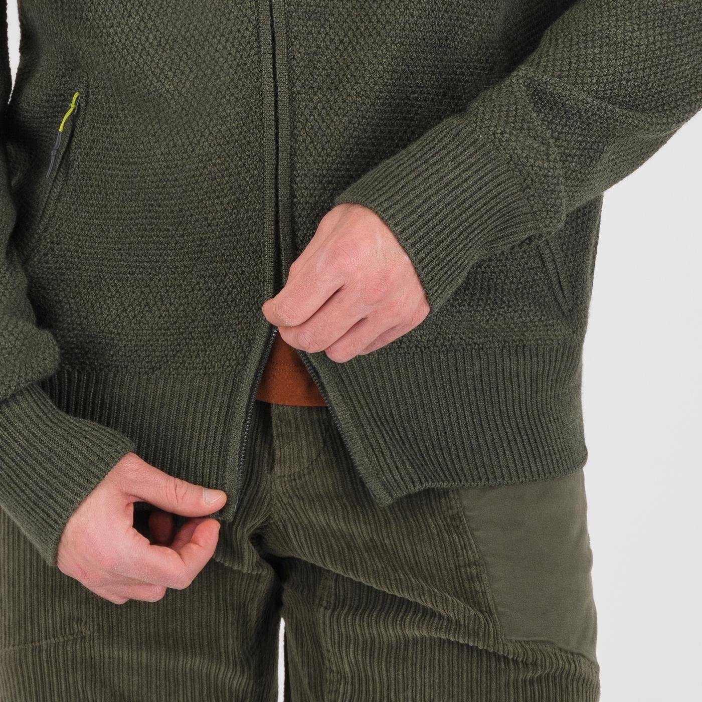 ERM FULL Z SWEATER ERM FULL Z SWEATER